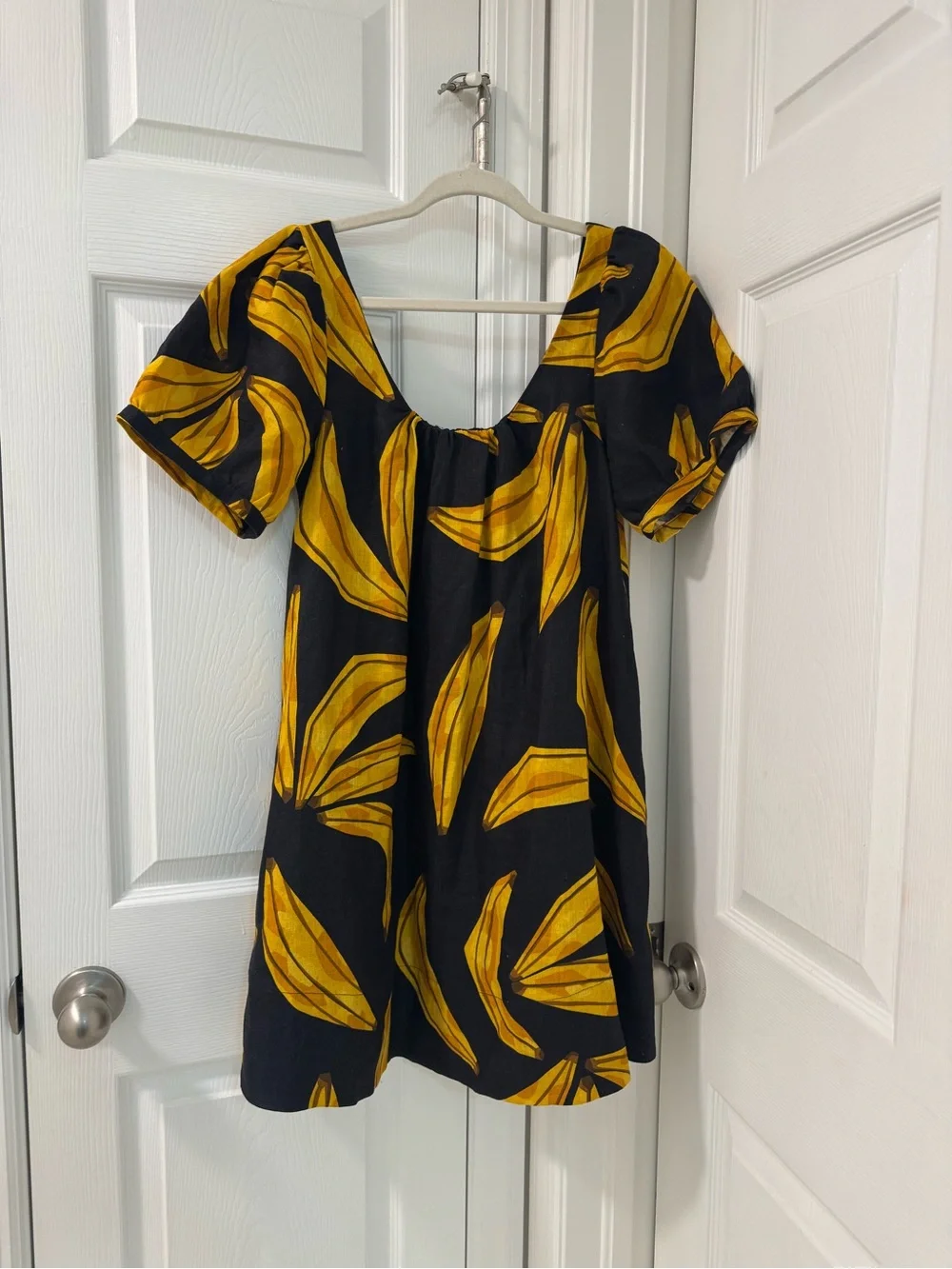 Farm Rio Ripe Bananas Linen Mini Dress puff sleeves size small yellow black - Picture 5 of 5